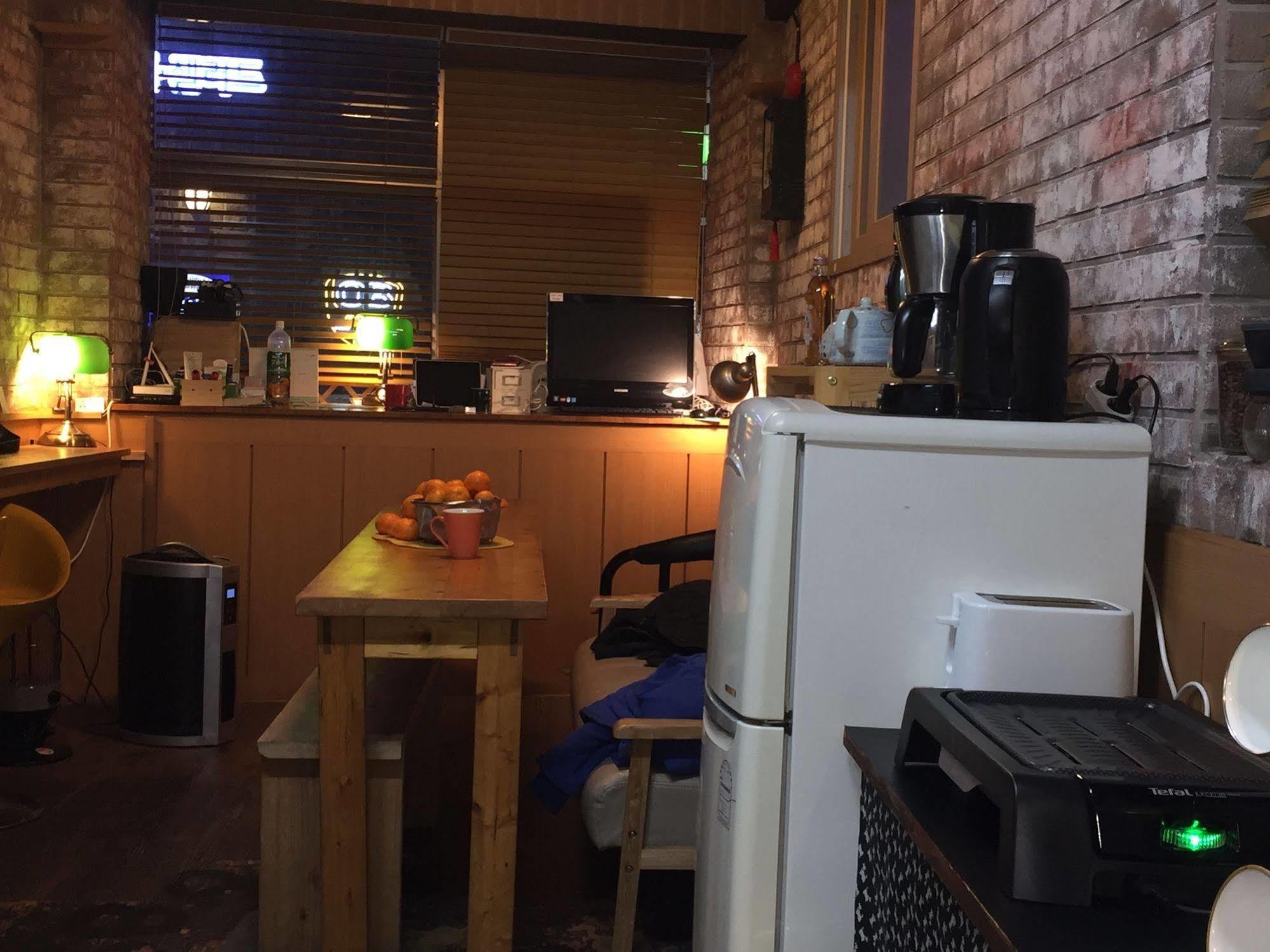 Backpackers In Jeju City Center Exterior foto